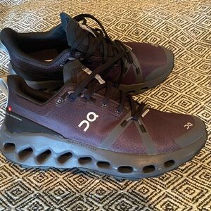 On Running Women’s Black and Dark Grey Athletic Shoes